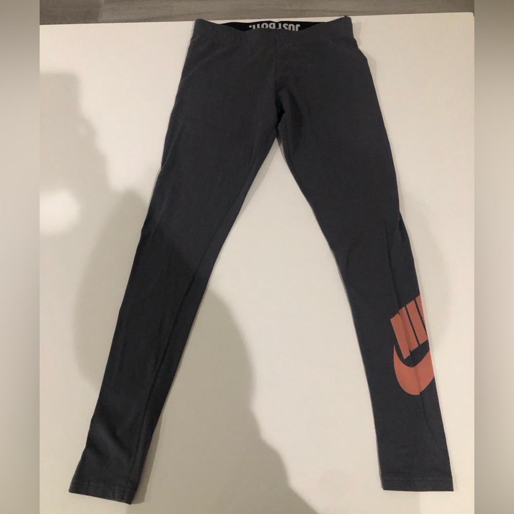 Nike leggings grey